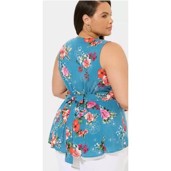 Torrid Rayon Slub Button Up With Waist Detail Tank floral blue Size 2 - Picture 2 of 6